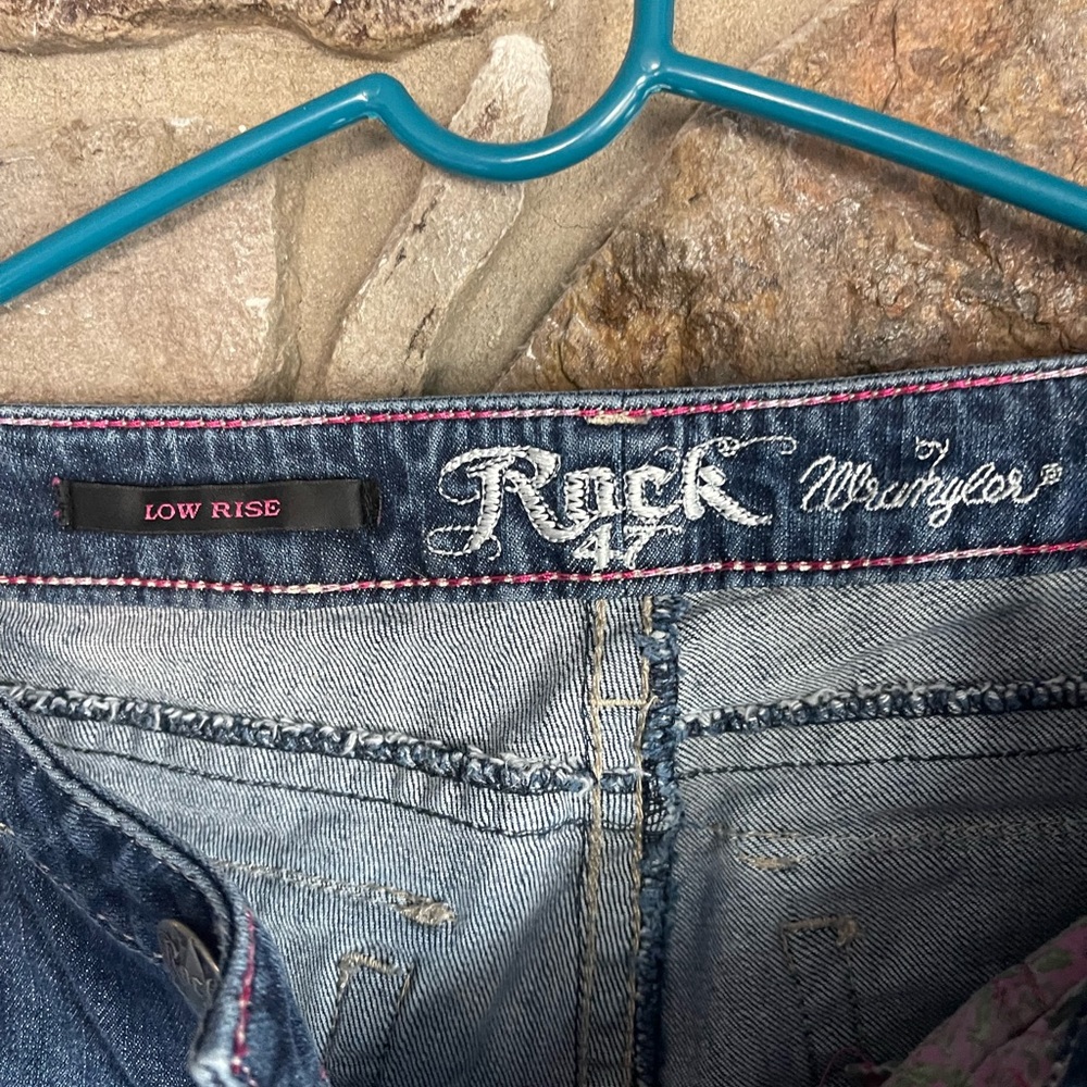 Jeans - Picture 2 of 4